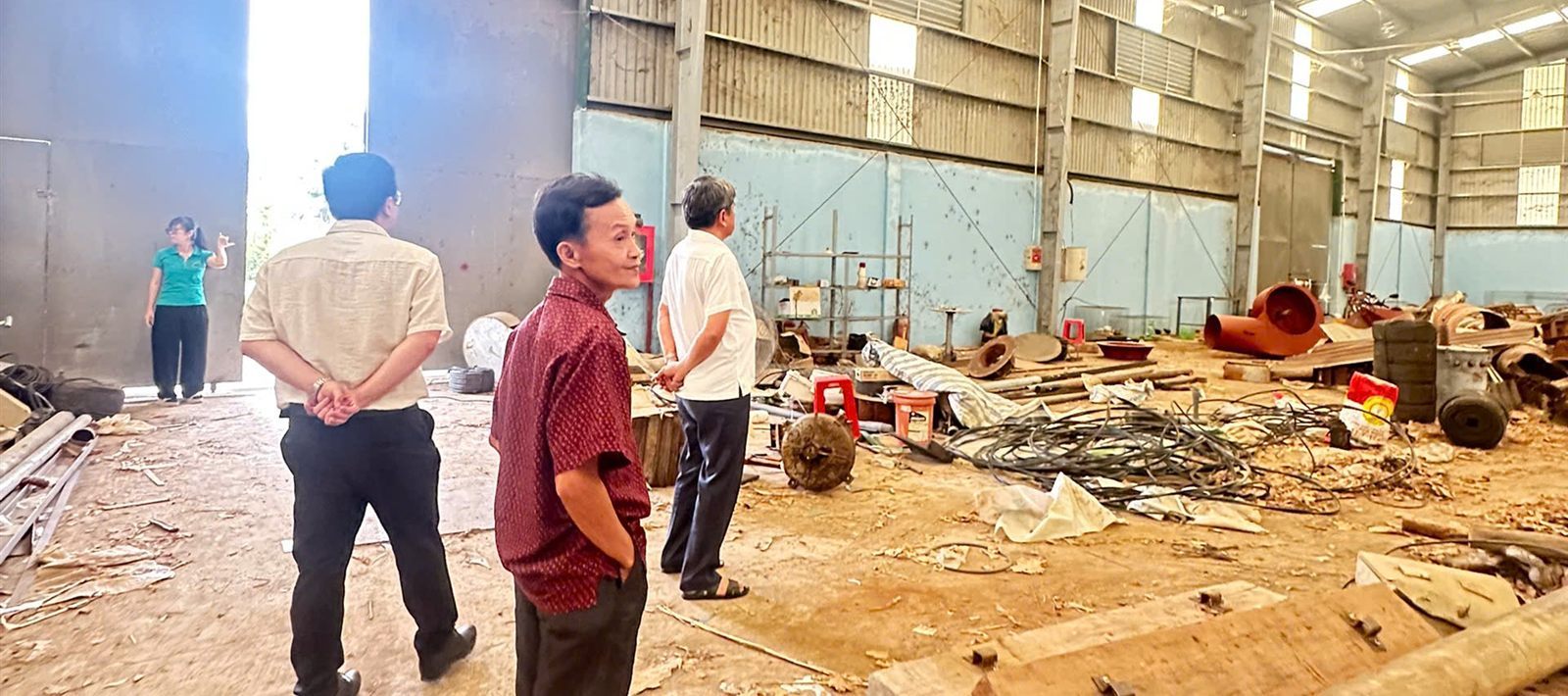 Khảo sát nhà kho trước khi đưa vào mạng lưới trung chuyển